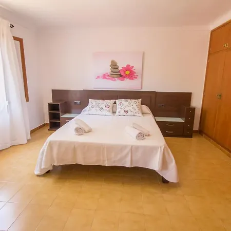 Villa Bonito Con Wifi Muy Cerca Del Mar Font de sa Cala